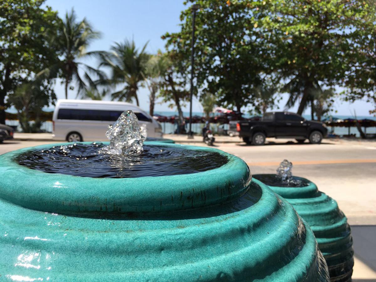 The Pat Hotel Jomtien Beach Exterior foto